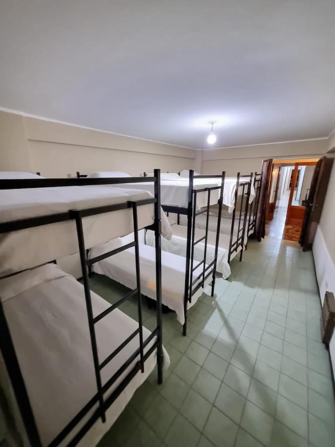 Casa Alvarado Hostel Salta Esterno foto