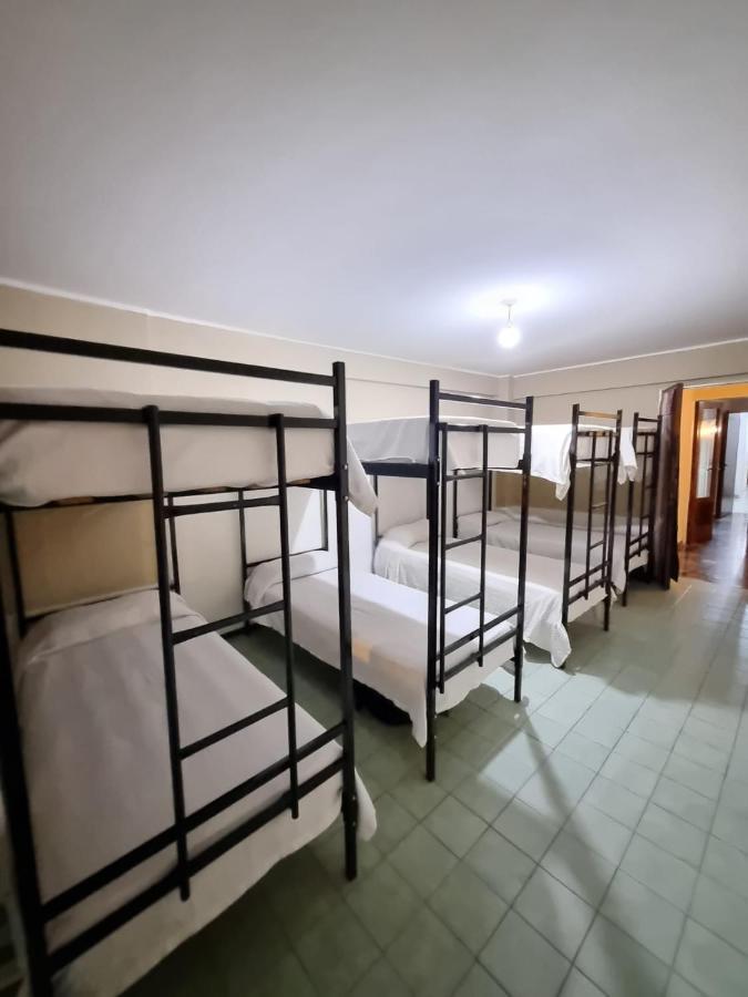 Casa Alvarado Hostel Salta Esterno foto
