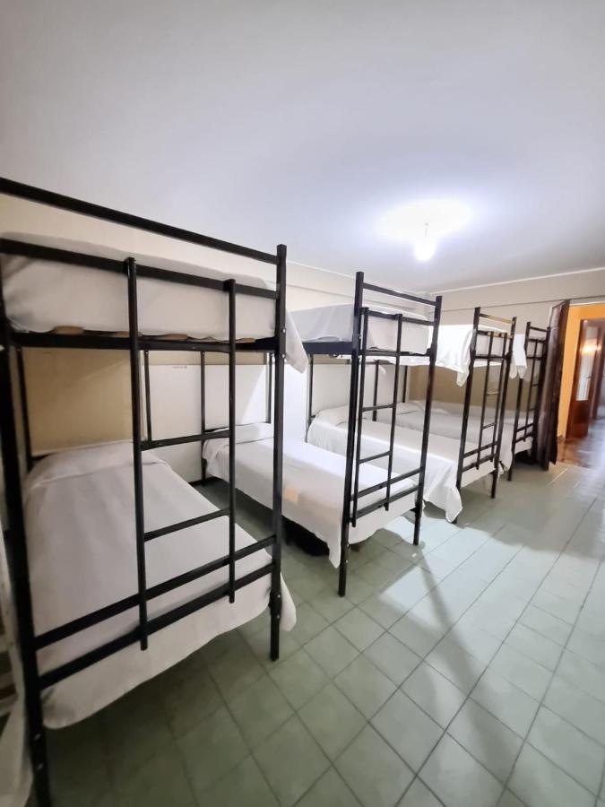 Casa Alvarado Hostel Salta Esterno foto