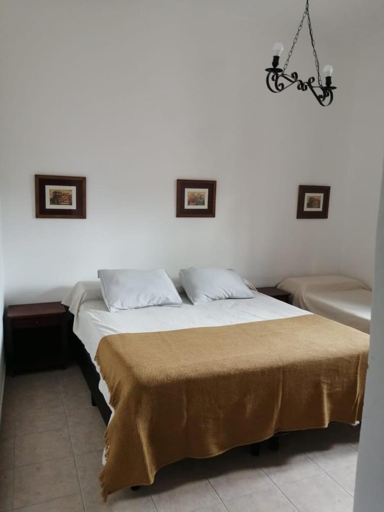 Casa Alvarado Hostel Salta Camera foto